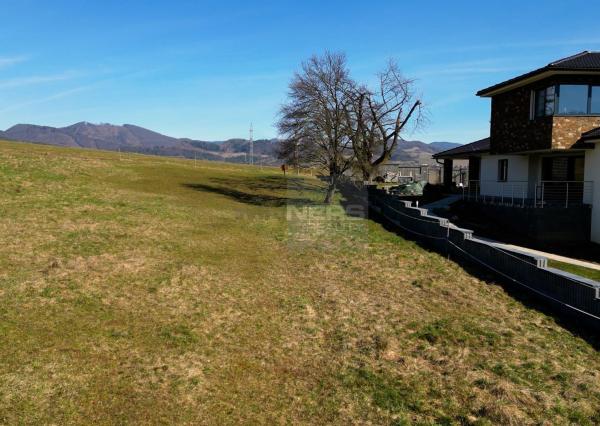 Exkluzívny predaj lukratívneho a veľkého pozemku pre rodinný dom, Kynceľová - Banská Bystrica