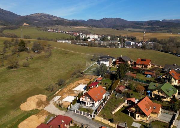 Exkluzívny predaj lukratívneho a veľkého pozemku pre rodinný dom, Kynceľová - Banská Bystrica