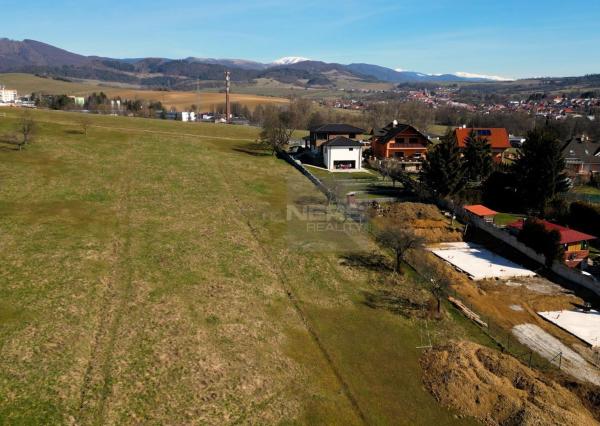 Exkluzívny predaj lukratívneho a veľkého pozemku pre rodinný dom, Kynceľová - Banská Bystrica