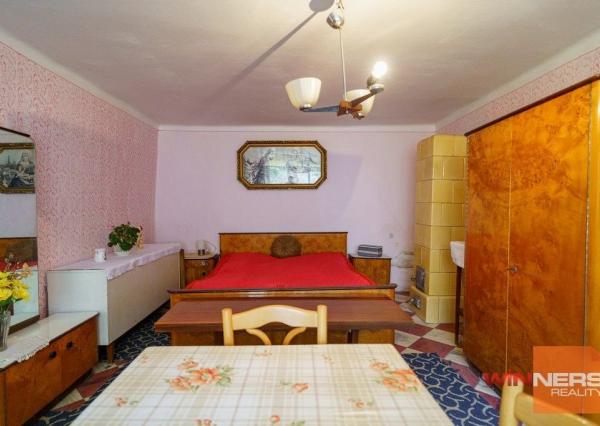 Exkluzívne na predaj rodinný dom vhodný aj ako investícia, priamo v centre mesta Banská Štiavnica