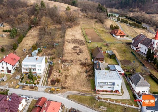 Na predaj lukratívny stavebný pozemok blízko  mesta Humenné- Brestov