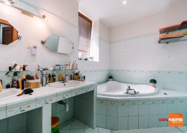 Priestranný 3,5i tehlový byt v centre Košíc s uzavretým dvorom na Gorkého ul.