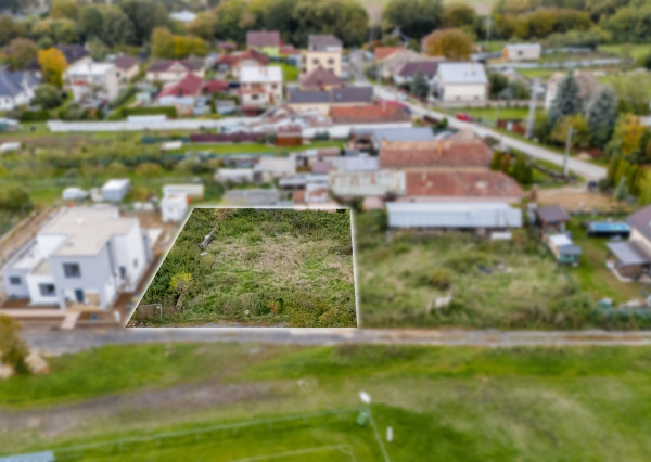 Exkluzívne  na predaj stavebný pozemok, 758 m2, Čečejovce