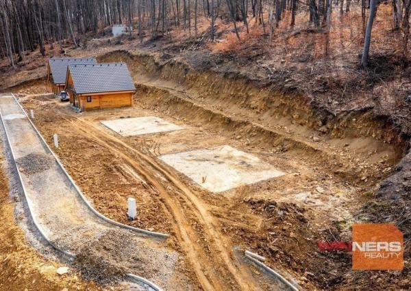 Exkluzívne na predaj stavebné pozemky na Domaši - rekreačná oblasť Dobrá !!!