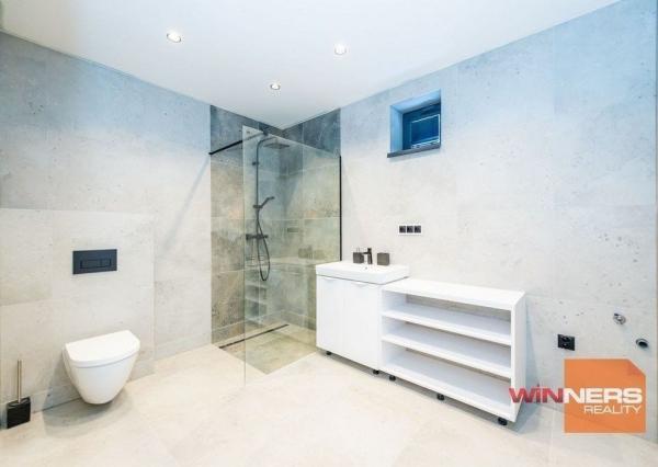 Exkluzívne na predaj štýlová novostavba na Domaši - časť Poľany!!!