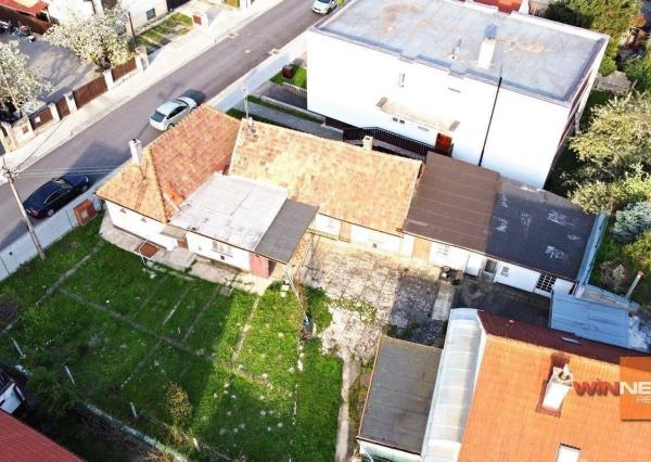 REZERVOVANÉ!!! Na predaj rodinný dom Bratislava - Lamač