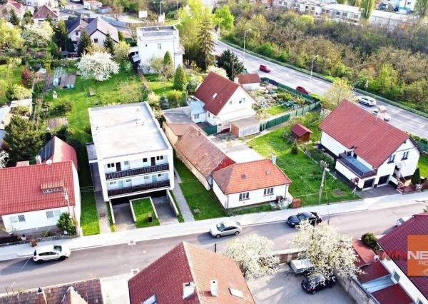 REZERVOVANÉ!!! Na predaj rodinný dom Bratislava - Lamač