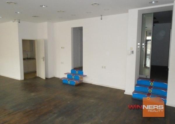 Priestranný obchodný  priestor v centre mesta Lučenec