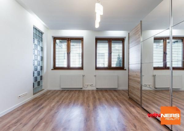 Exkluzívne na predaj veľký 3-izbový byt v Starom meste - ul. Kmeťová - Košice