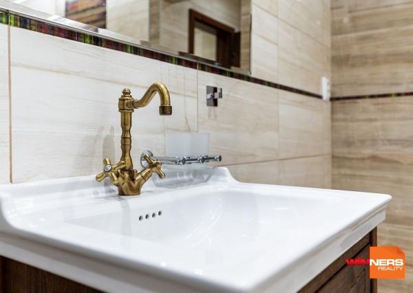 Exkluzívne na predaj veľký 3-izbový byt v Starom meste - ul. Kmeťová - Košice