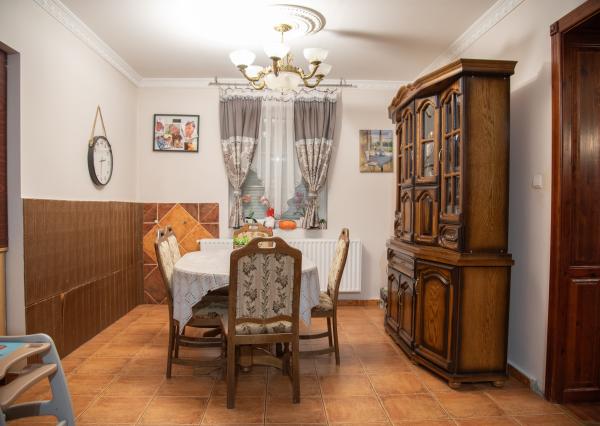 Na predaj priestranný rodinný dom v obci Karcsa - Maďarsko