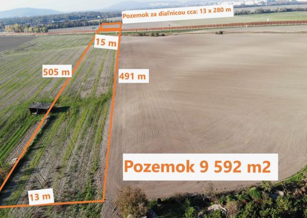 Na predaj stavebný pozemok, 9592 m2, Koreňová ulica, Bratislava - Jarovce Sever