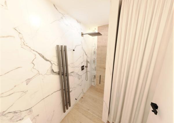 Exkluzívne na predaj 2-izbový byt, parkov.miesto, Smetanová, Poprad