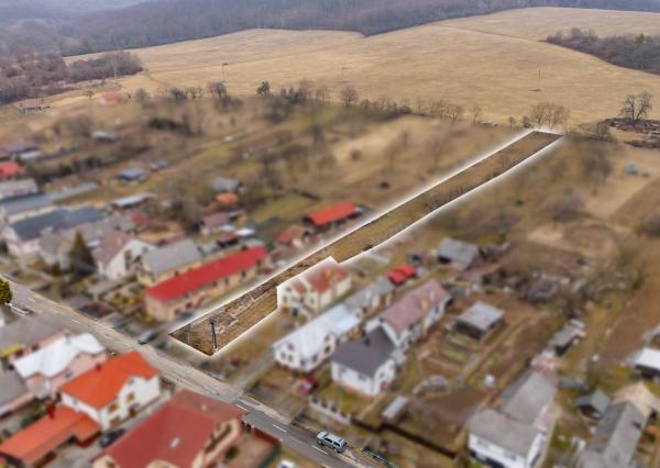 Ponúkame Vám na predaj stavebný pozemok s výhľadom na prírodu pokojnej obce Vyšný Kazimír