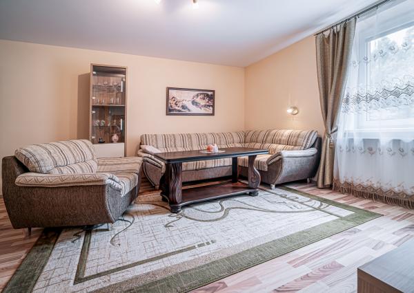 Predaj  pekného 2-izbového bytu s terasou vo Vysokých Tatrách !