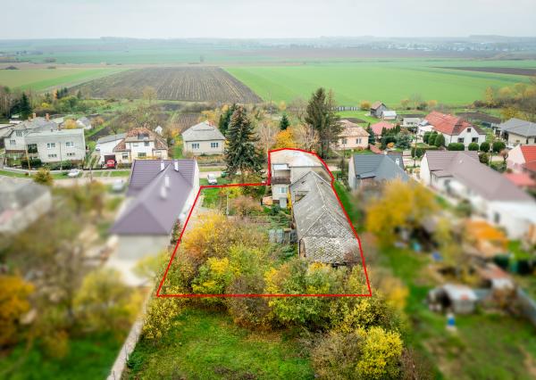 Exkluzívne na predaj rodinný dom v obci Úpor!