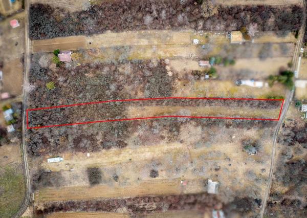 Exkluzívne na predaj stavebné pozemky v záhradkárskej oblasti za mestom Sečovce!