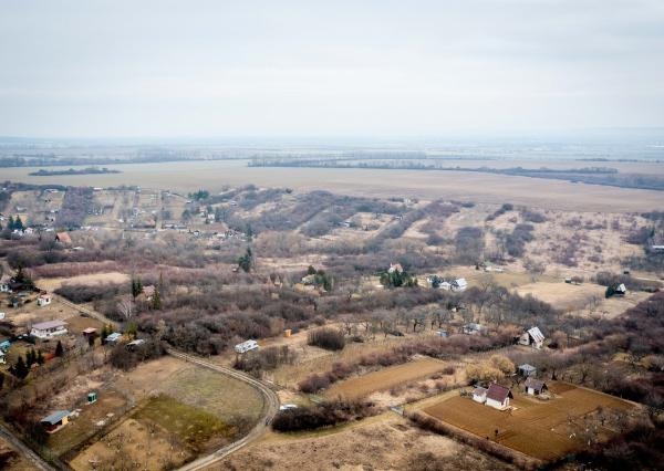 Exkluzívne na predaj stavebné pozemky v záhradkárskej oblasti za mestom Sečovce!
