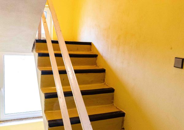 Exkluzívne na predaj   rodinný dom  s ideálnym pozemkom v obci  Čabalovce