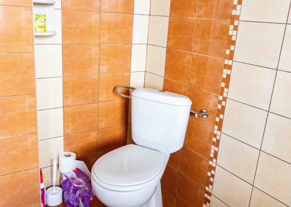 Exkluzívne na predaj   rodinný dom  s ideálnym pozemkom v obci  Čabalovce