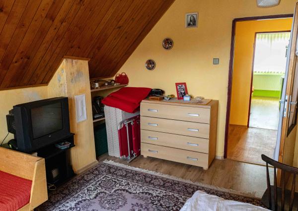 Exkluzívne na predaj   rodinný dom  s ideálnym pozemkom v obci  Čabalovce