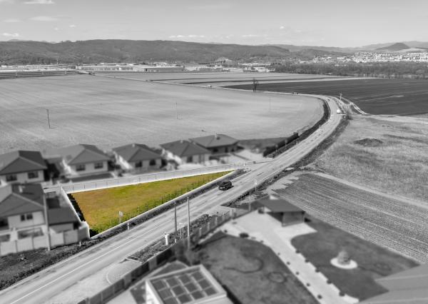 Na predaj stavebný pozemok v Záborskom