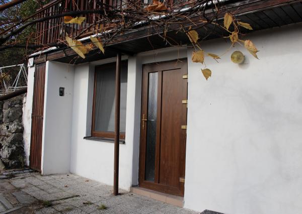 REZERVOVANÉ - Chata a chatka -160 m2,polosamota, Krupina – Stará hora, pozemky 5115 m2, okr. Krupina