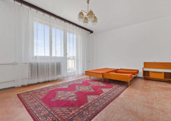 REZERVOVANÉ - Na predaj rodinný dom v Seredi vhodný na rekonštrukciu