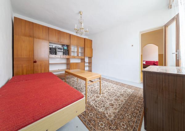 REZERVOVANÉ - Rodinný dom s 2 garážami na predaj, Opiná, Košice - okolie