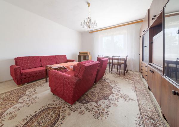 REZERVOVANÉ - Rodinný dom s 2 garážami na predaj, Opiná, Košice - okolie