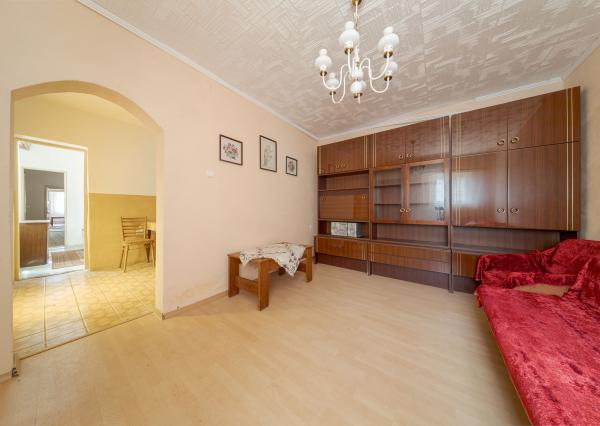 REZERVOVANÉ - Rodinný dom s 2 garážami na predaj, Opiná, Košice - okolie