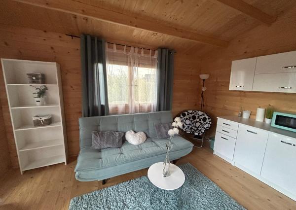 Na predaj štýlová chatka s rozsiahlym pozemkom, Novajidrány, Maďarsko