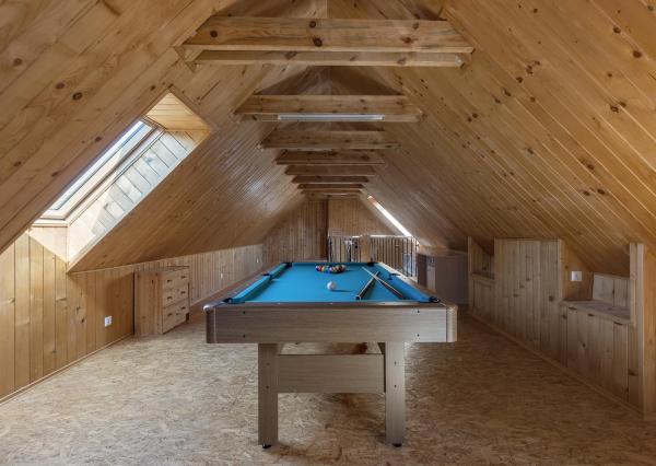 Predaj krásny vidiecky 5-izbový rodinný dom s bazénom so slanou vodou, 586 m2, Borský Mikuláš, okres Senica