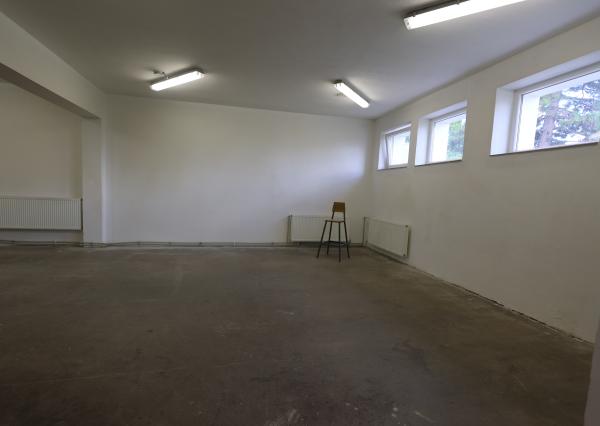 Prenájom skladových/výrobných priestorov – 100 m² a 400 m², Ružinov II.