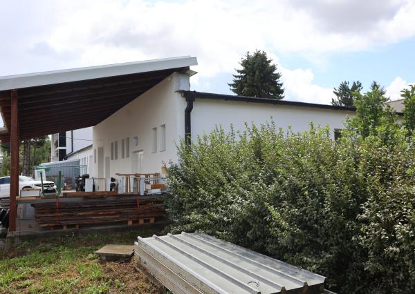 Prenájom skladových/výrobných priestorov – 100 m² a 400 m², Ružinov II.