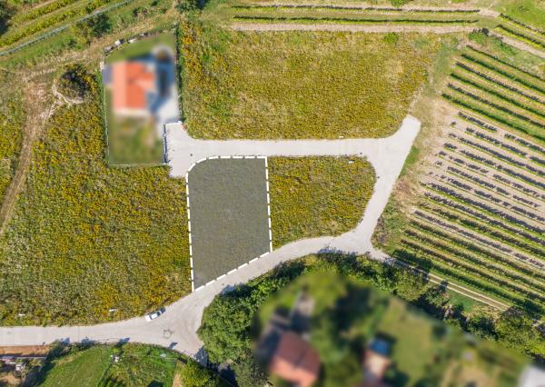 MODRA: PONUKA LUKRATÍVNEHO STAVEBNÉHO POZEMKU