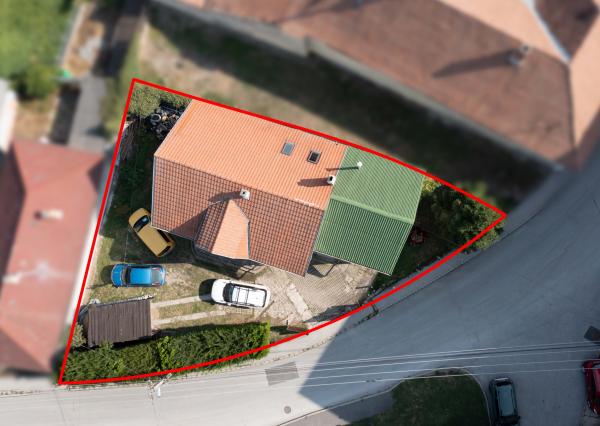 Exkluzívne ponúkame na predaj rodinný dom v tichej lokalite, Sátoraljaújhely Móricz Zsigmond utca 26 (Maďarsko)
