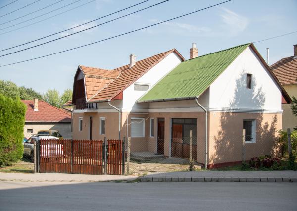 Exkluzívne ponúkame na predaj rodinný dom v tichej lokalite, Sátoraljaújhely Móricz Zsigmond utca 26 (Maďarsko)