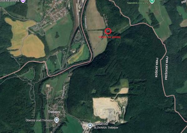 Exkluzívne  na predaj chatka na úpätí lesa v chatárskej oblasti Letkov, časť Starý Trebejov