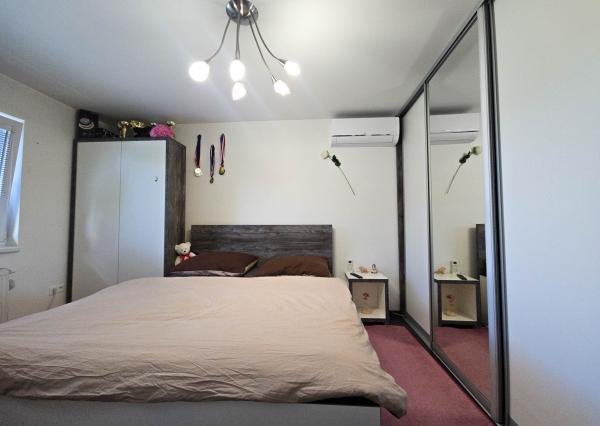 Predaj, 6 izb. Rodinný dom + prístavba (garsónka) Bučany, Trnava