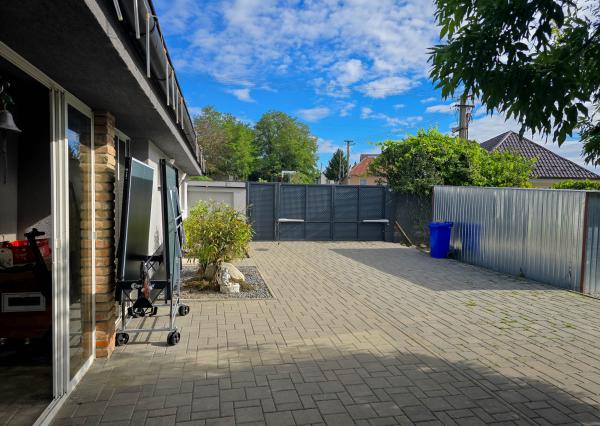 Predaj, 6 izb. Rodinný dom + prístavba (garsónka) Bučany, Trnava