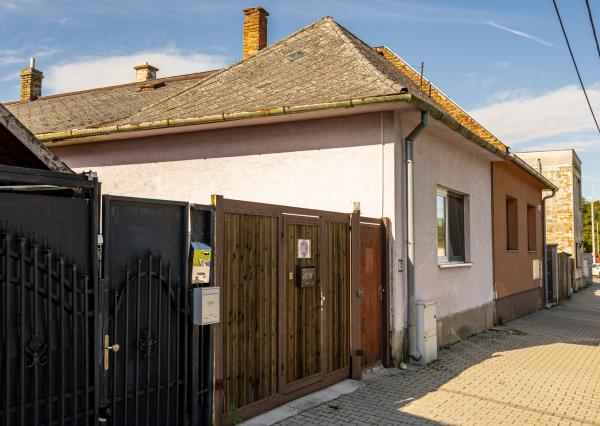 Na predaj rodinný dom v Lamači, Vrančovičova ul.