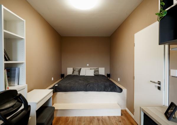 NA PRENÁJOM: Novostavba klimatizovaný 3-izb. byt 63,99m2 s garážovým parkovacím státím a pivnicou