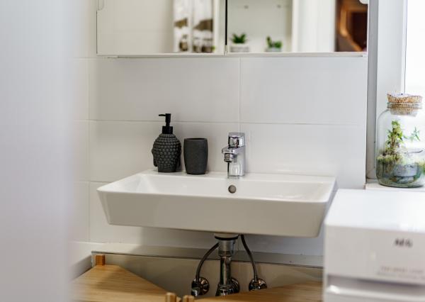 NA PRENÁJOM: Novostavba klimatizovaný 3-izb. byt 63,99m2 s garážovým parkovacím státím a pivnicou