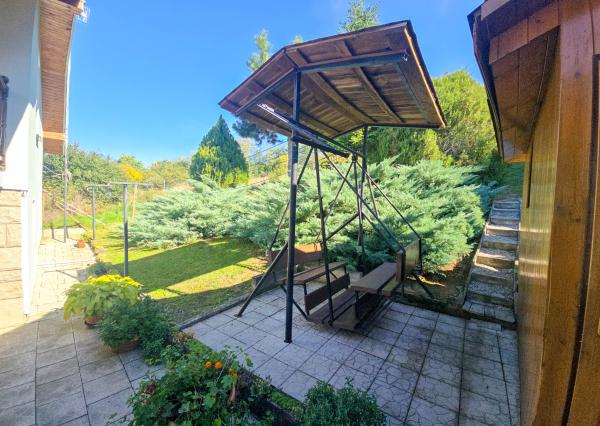 Na predaj penzión / rekreačný dom v obci Trávnica , Nové Zámky – len 3 km od termálneho kúpaliska Podhájska