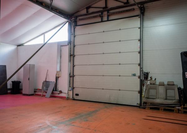 Na predaj výrobná a skladová hala o veľkosti 1.024m2 v meste Svidník