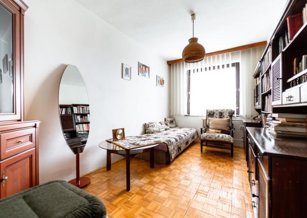 EXKLUZÍVNE vám ponúkame na predaj 5-izbový rodinný dom v príjemnej lokalite Veľkých Kapušian