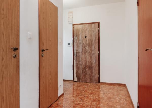 Ponúkame na PREDAJ 3-izbový byt blízko centra mesta Vranov nad Topľou