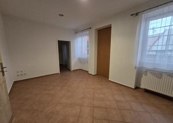 Exkluzívne na prenájom priestory v Poprad – Matejovciach, ul. Allendeho na účely podnikania alebo prevádzky