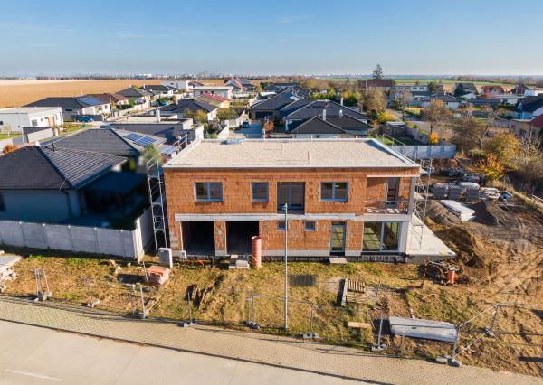 PREDAJ POLYFUNKČNEJ NOVOSTAVBY: JEDINEČNÉ SPOJENIE PODNIKANIA S MOŽNOSŤOU BÝVANIA